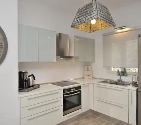 Paros Butterfly Villas Pounda Room photo